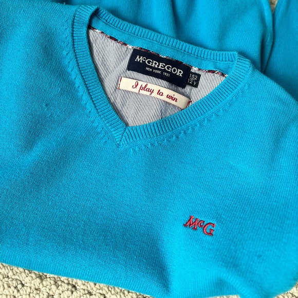 Boys McGREGOR V-neck sweater. Brilliant blue. Sz 152/12yrs. Like new! - Picture 3 of 6